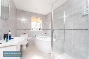 Photo 16- click for photo gallery